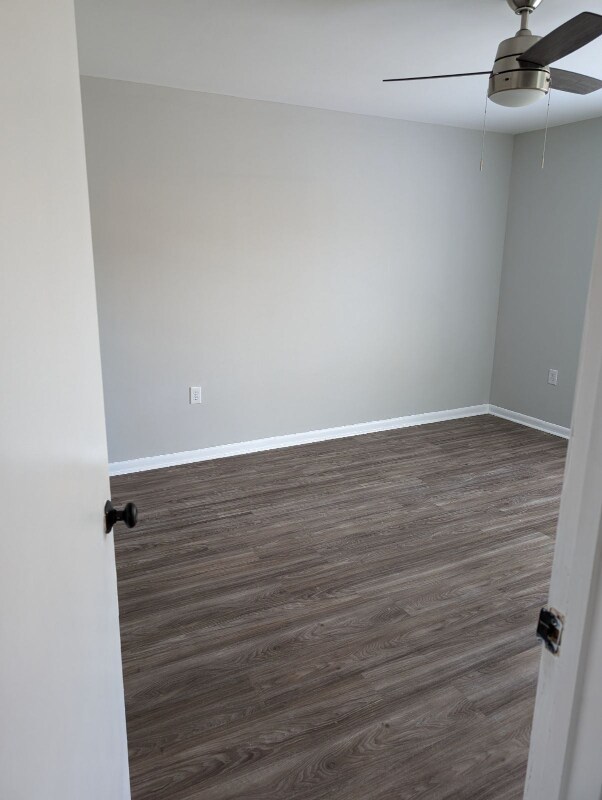 Foto del edificio - 4803 Spring Lake Dr