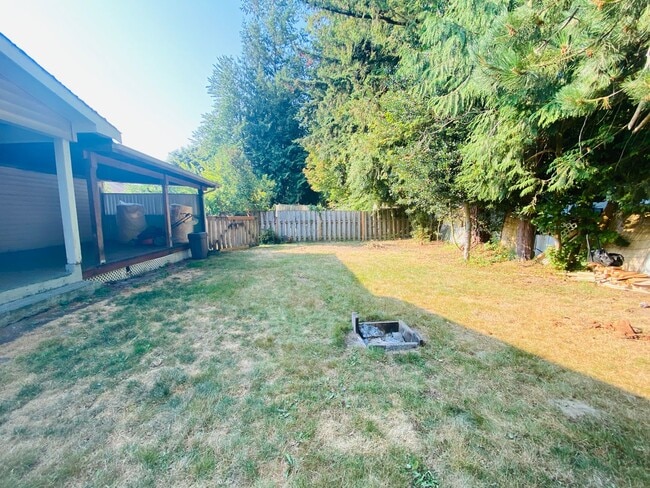 Building Photo - Sedro Woolley Rambler