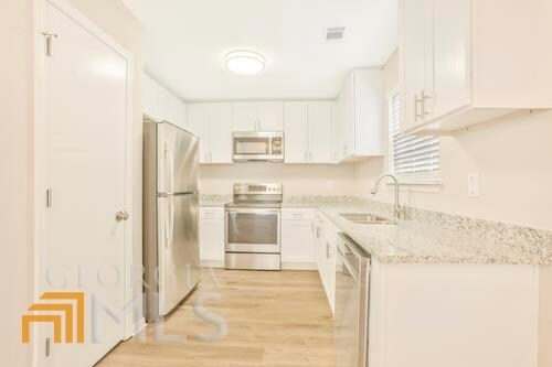 Foto del edificio - 2520 Rosedale Rd
