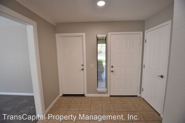 Building Photo - 3 br, 2 bath House - 3100 Explorer Dr.