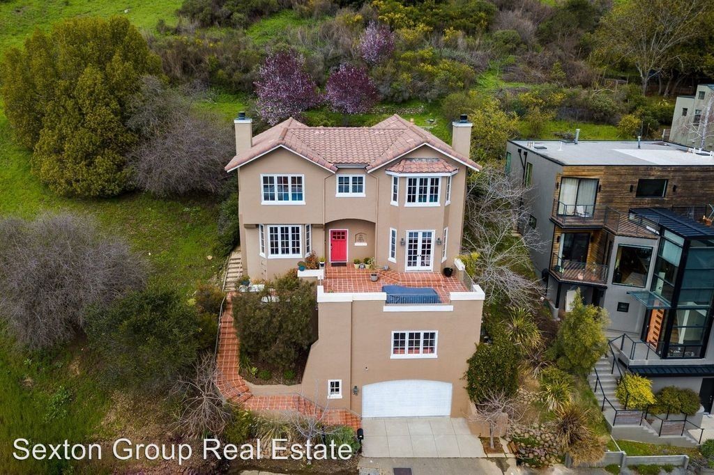 Primary Photo - 5 br, 3.5 bath House - 38 Perth Pl