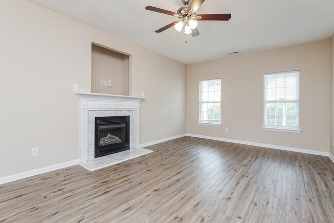 Building Photo - 7032 Paint Rock Ln