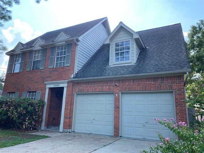 Building Photo - 14406 Circlewood Way