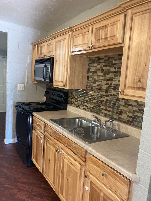 Foto del edificio - 2727 S Edison St