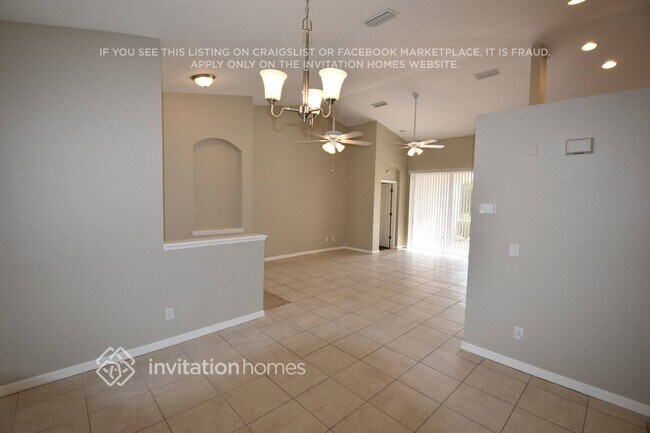 Foto del edificio - 7018 43rd Ave E