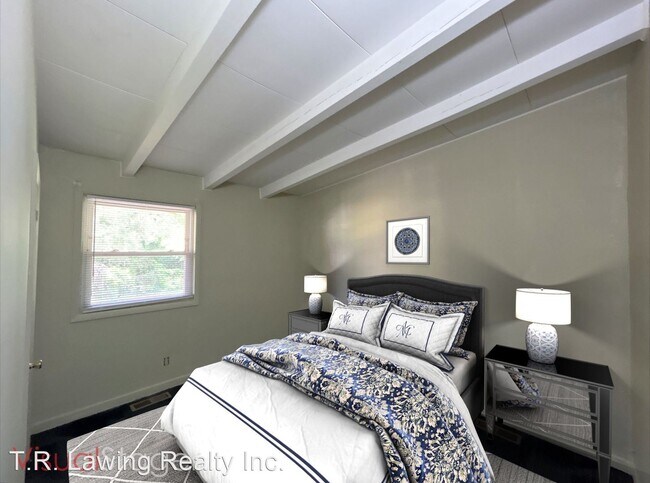 Building Photo - 3 br, 1 bath House - 5655 Coulee Place