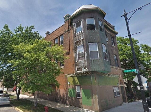 Foto del edificio - 3100 N Western Ave