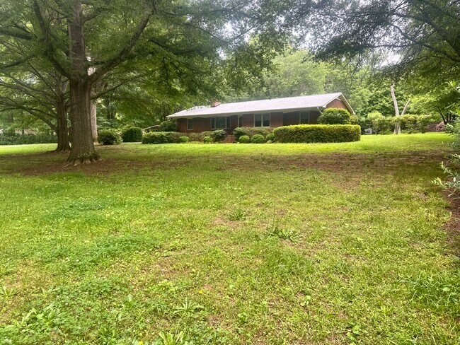 Building Photo - 6156 Mt Gallant Rd