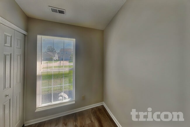 Building Photo - 1420 Pencross Ln