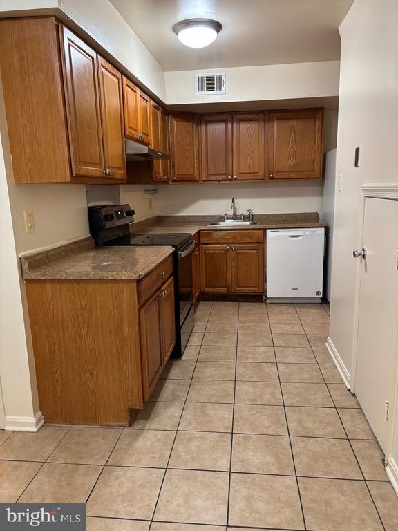 Foto del edificio - 4657 Logsdon Dr