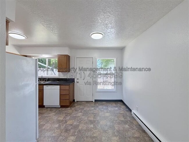 Building Photo - 2313 21st Pl