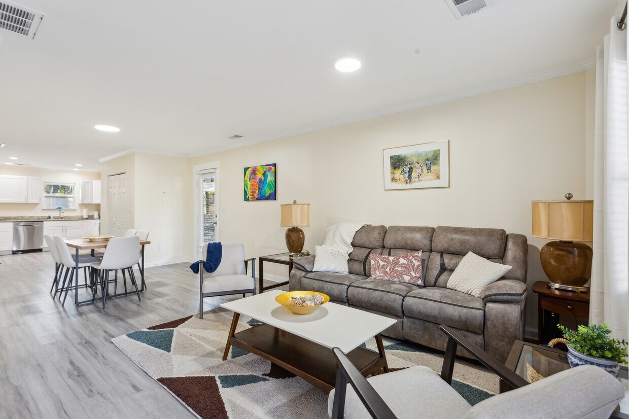 Foto principal - 1870 Waldrep Cir SE