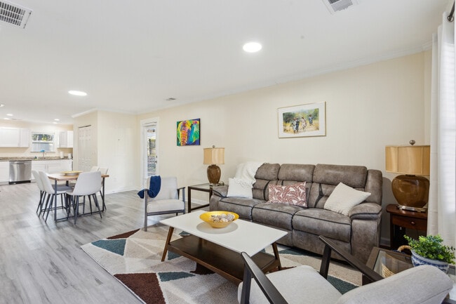 Building Photo - 1870 Waldrep Cir SE Building Photo - 1870 Waldrep Cir SE