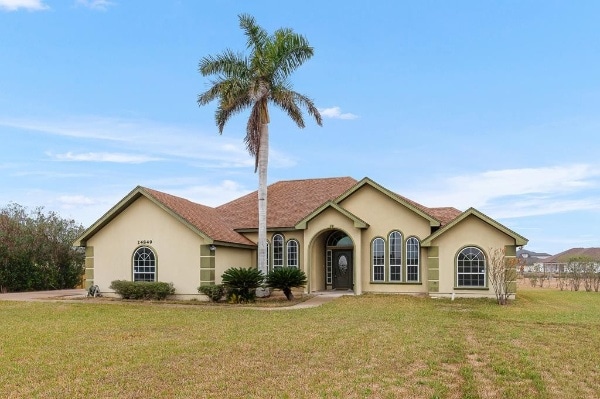 Foto principal - 24849 Bass Blvd