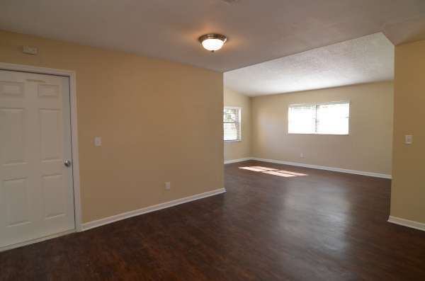 Building Photo - 1770 Taylor Lake Pl