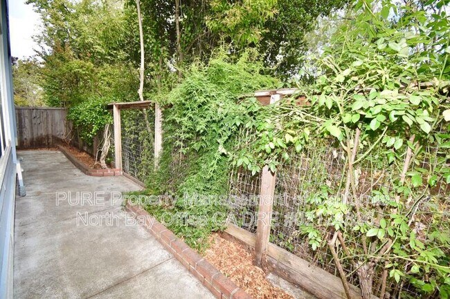 Foto del edificio - 7116 Marsh Way