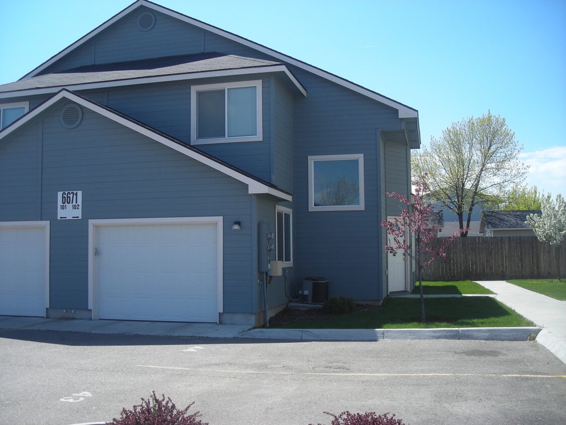 Primary Photo - 6786 W Morris Hill Ln