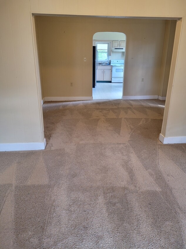 13 W Broadway, Etters, PA 17319 Townhome Rentals in Etters PA