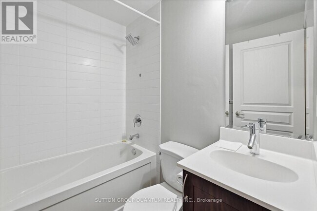 Photo du bâtiment - 1940 Ironstone Dr
