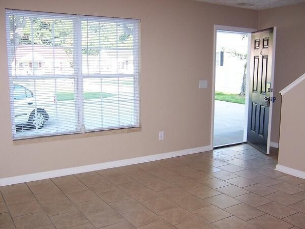 Foto del edificio - 1211 N Church St