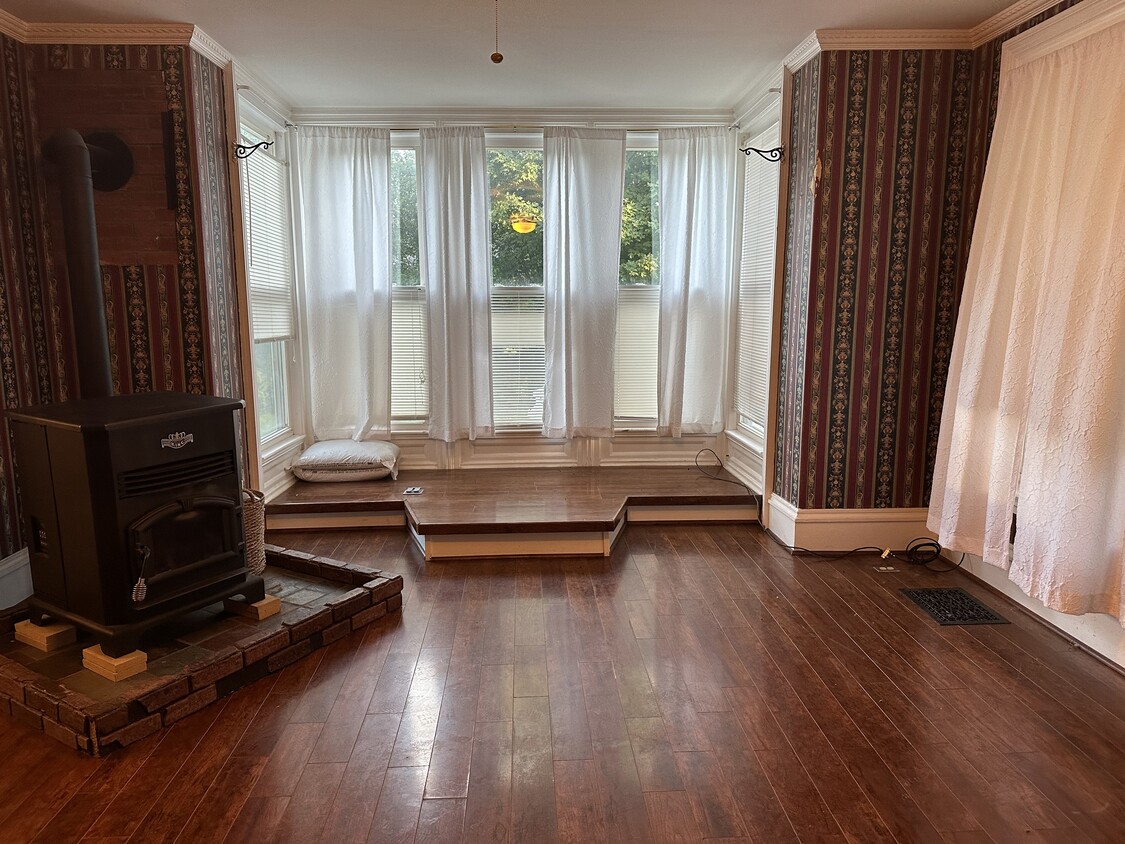 9 Summer St, Randolph, VT 05060 Apartments in Randolph, VT