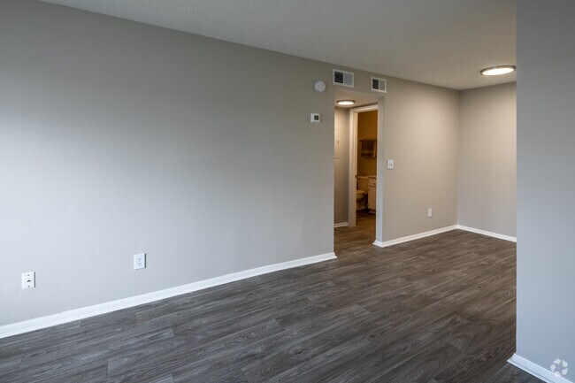 1BR, 1BA - 610SF - The Wembley - Dining Room - The Dylan