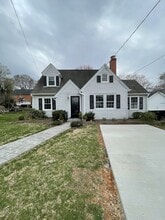 Building Photo - 3417 Plymouth Pl