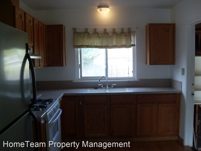 Foto del edificio - 3 br, 1 bath House - 766 Date Ave