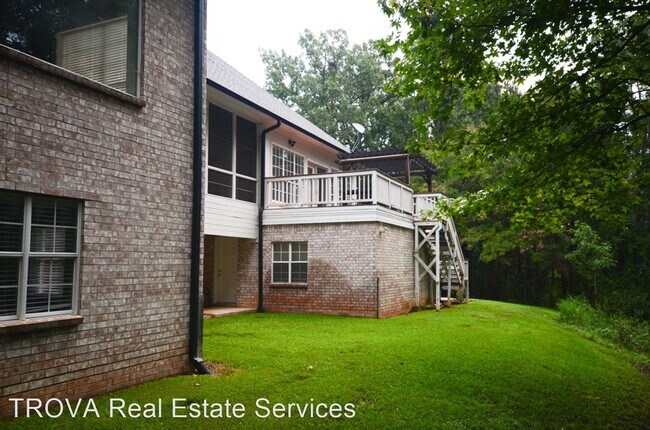 Foto del edificio - 5 br, 3.5 bath House - 3910 Water Oak