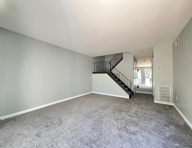 Building Photo - 431 Brandywine Ct