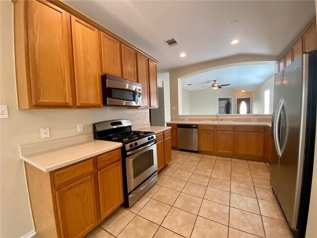 Foto del edificio - 111 Salado Dr