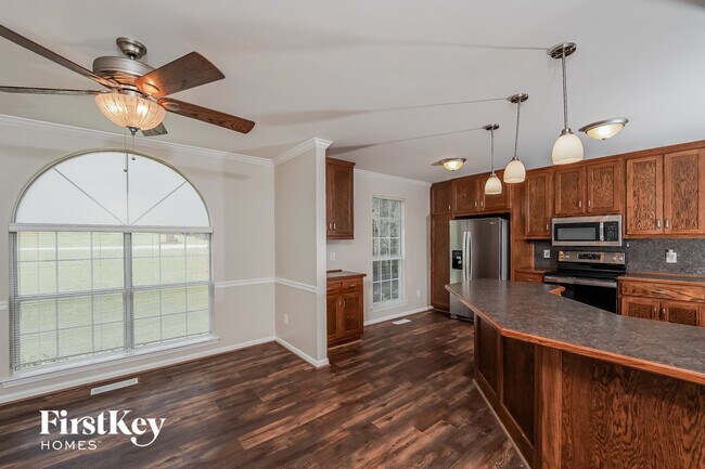 Foto del edificio - 6429 Mountain Ridge Rd