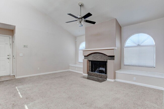 Foto del edificio - 9325 W Desert Inn Rd