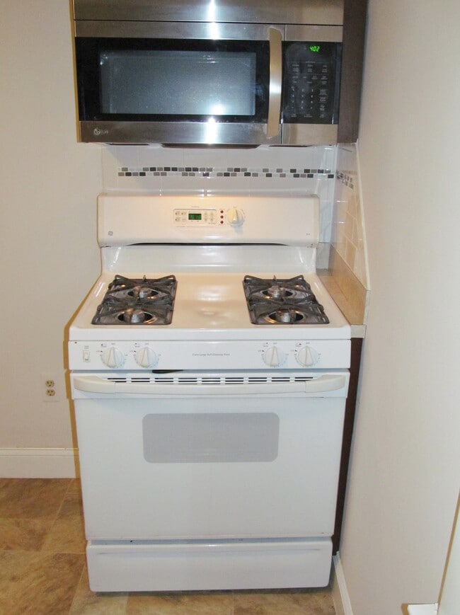 Foto del edificio - 146 E Cliff St