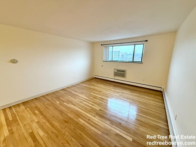 Photo - 8 Riverside St Apartment