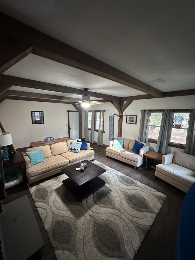 Foto del edificio - 1474 Trumansburg Rd