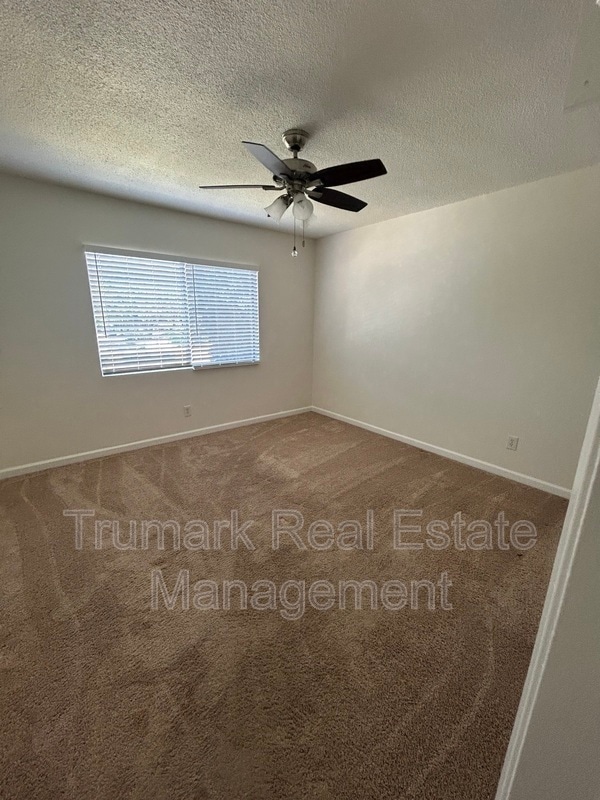 Photo - 1811 Huntington Dr Apartment