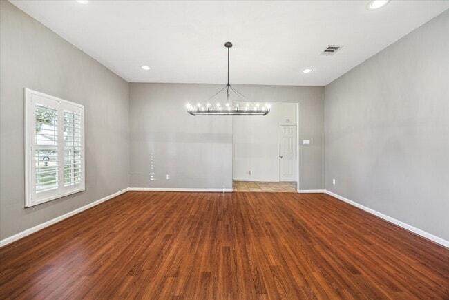 Building Photo - 6215 Cheena Dr