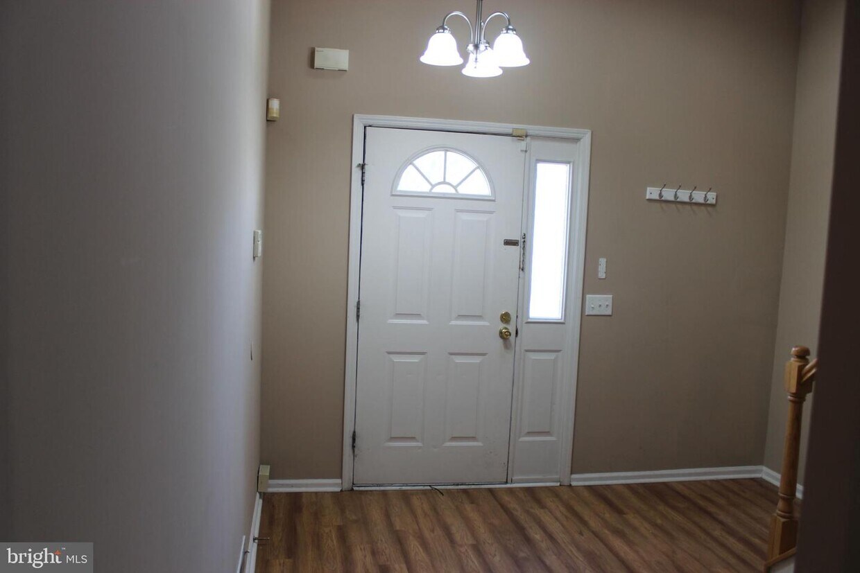 9 Sesame Dr, Lumberton, NJ 08048 Townhome Rentals in Lumberton NJ