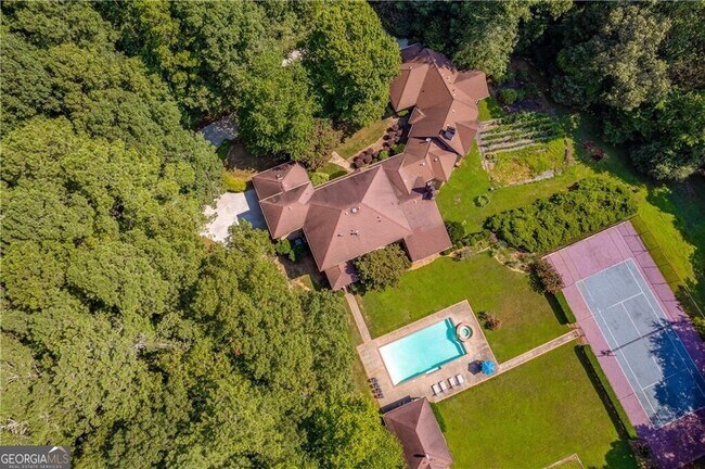 Foto del edificio - 15905 Westbrook Rd