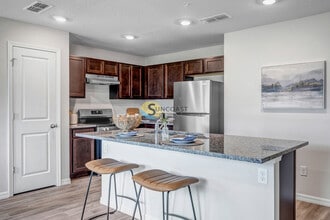 Building Photo - 6534 Sweetbay Ln