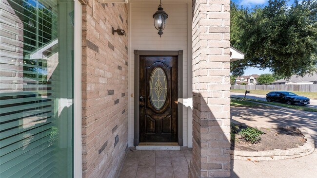 Foto del edificio - 2107 Charlton House Ln