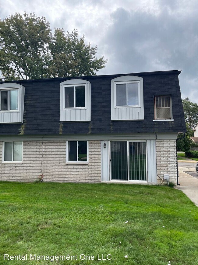 Foto del edificio - 2 br, 1.5 bath House - 15658 Dupage Blvd