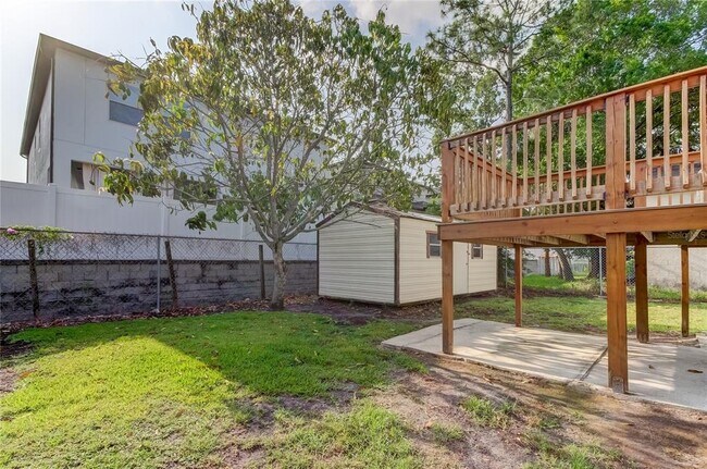 Foto del edificio - 7604 S Sherrill St