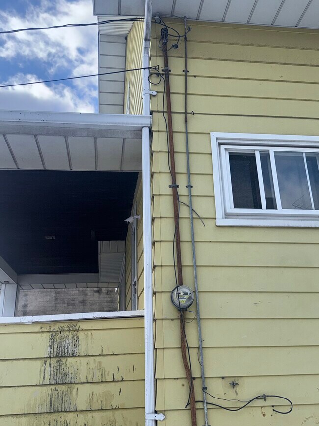 Foto del edificio - 111 E Livingston Dr