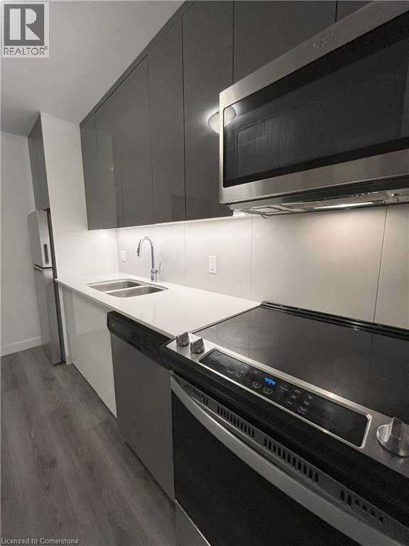 Primary Photo - 60 Frederick St