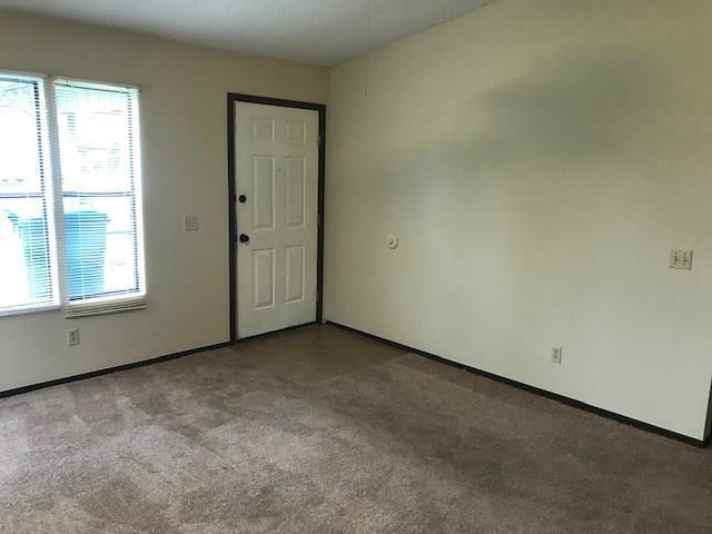 Building Photo - 925 Turtle Creek Dr