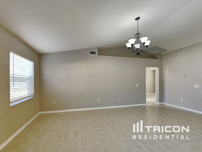 Building Photo - 1358 Laurel Glen Dr