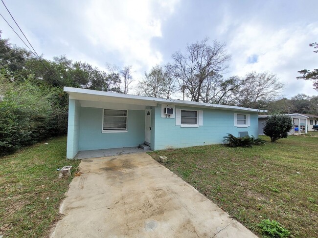 Building Photo - 211 Tennessee Dr