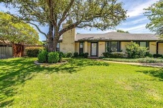 Building Photo - 4917 Ledgestone Dr